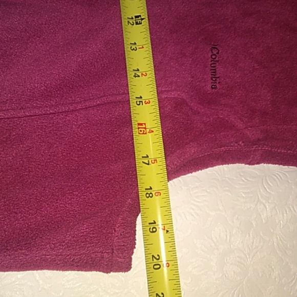 NWOT Columbia Cozy Warm  Fuchsia Fleece Vest Never Worn! - Picture 5 of 8